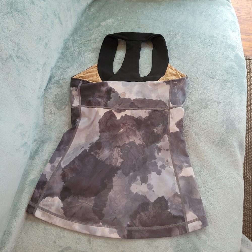 Lululemon Tank - Picture 2 of 9
